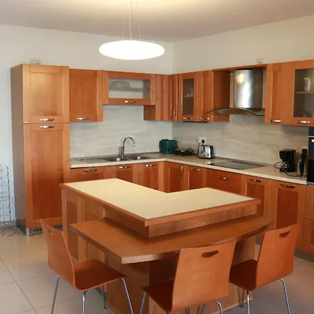 Penthouse Shared San Ġiljan