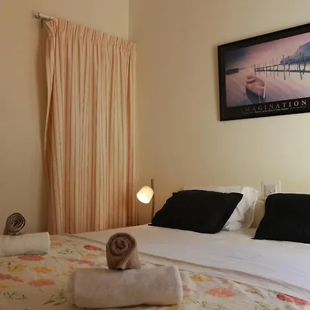 Homestay Penthouse Shared *